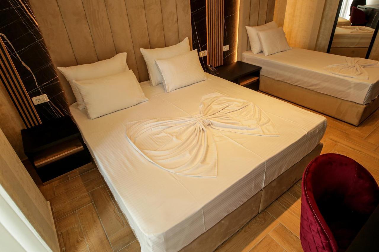 Rozafa Blu Hotel Shëngjin エクステリア 写真