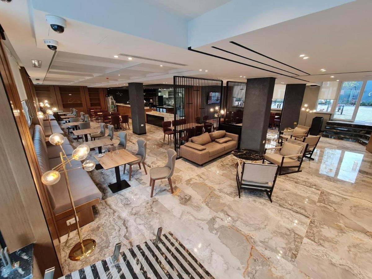 Rozafa Blu Hotel Shëngjin エクステリア 写真