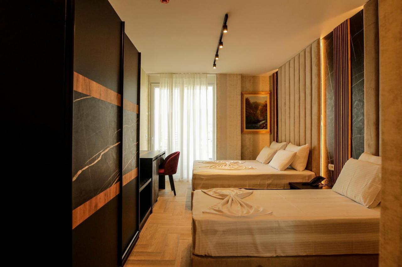 Rozafa Blu Hotel Shëngjin エクステリア 写真