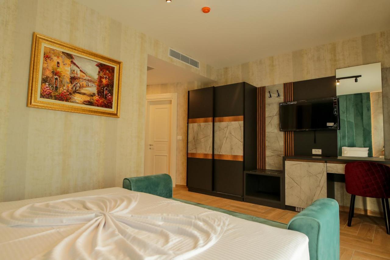 Rozafa Blu Hotel Shëngjin エクステリア 写真