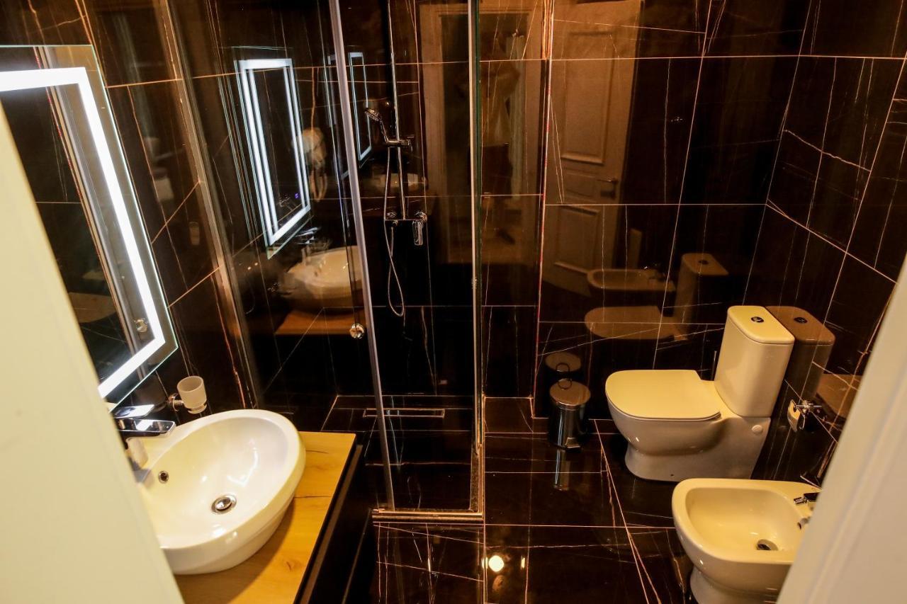 Rozafa Blu Hotel Shëngjin エクステリア 写真