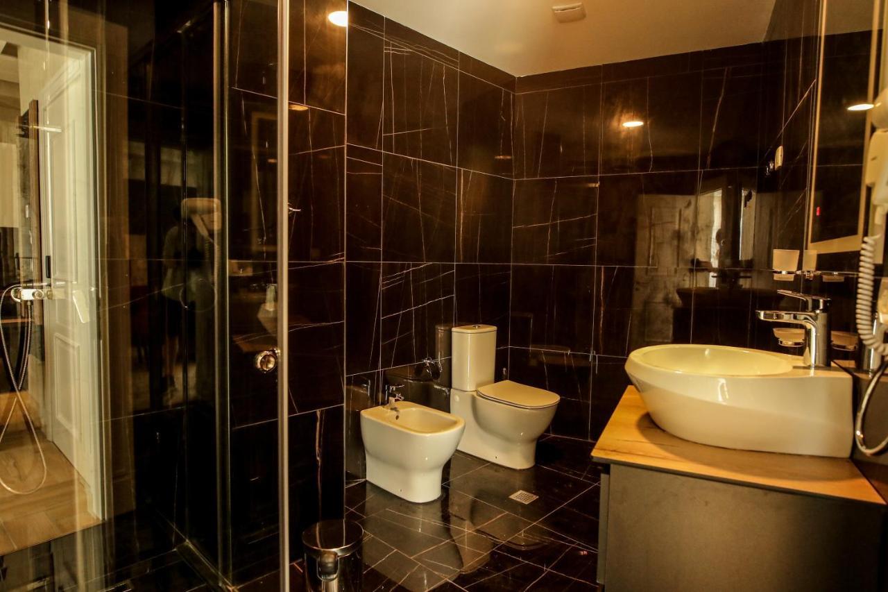 Rozafa Blu Hotel Shëngjin エクステリア 写真