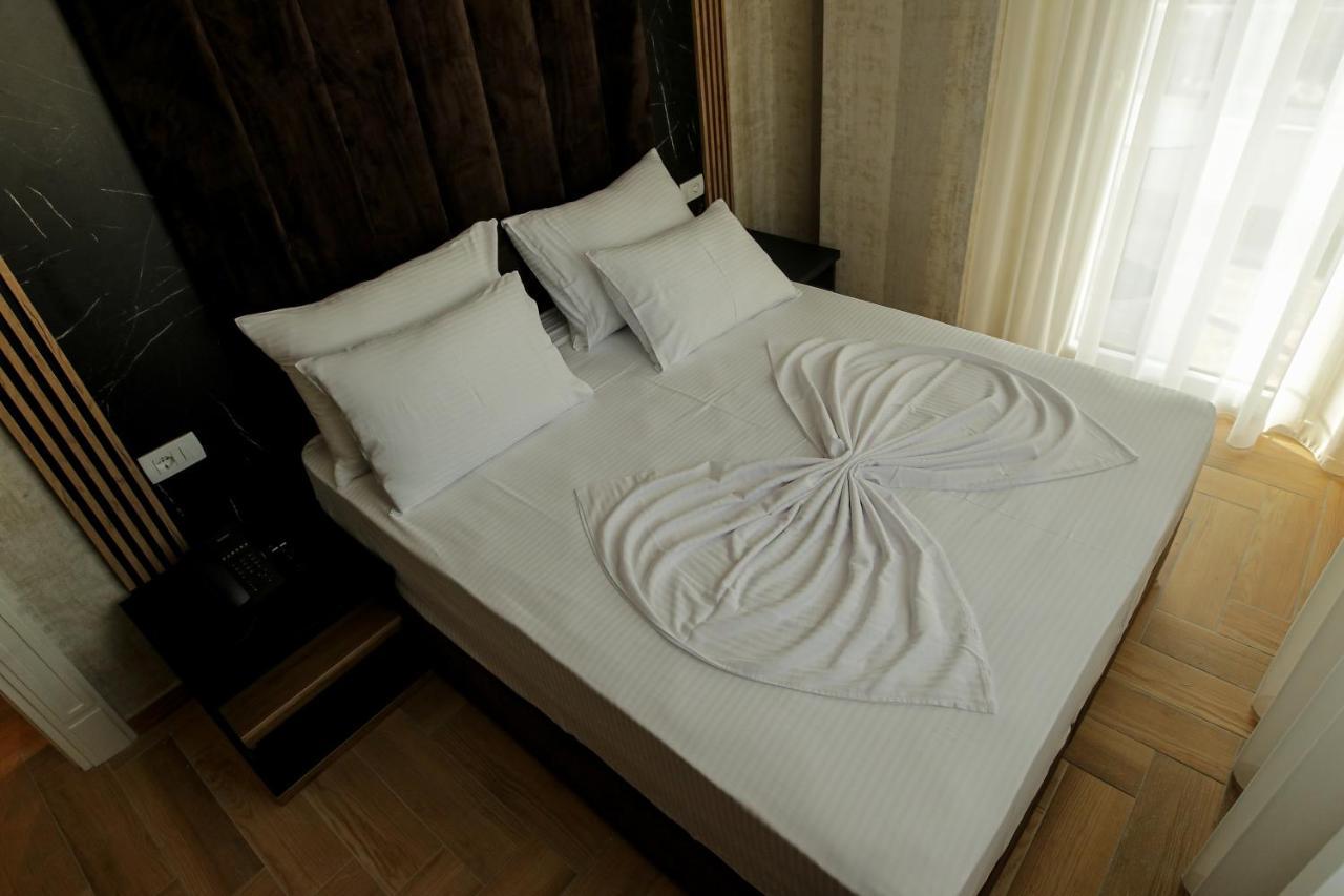 Rozafa Blu Hotel Shëngjin エクステリア 写真